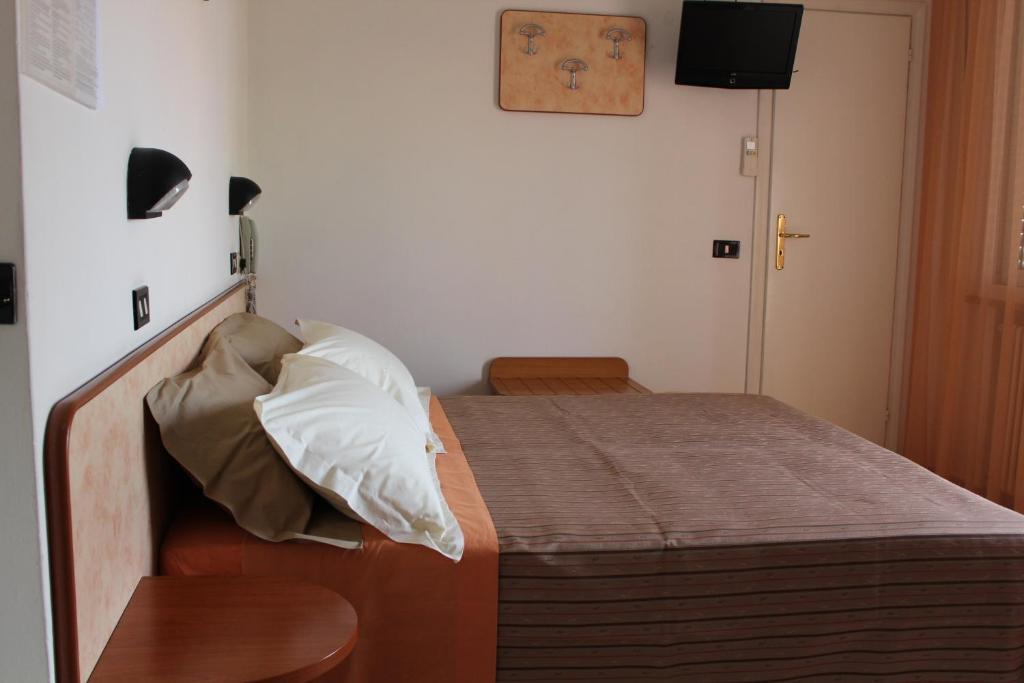 Hotel Verdemare Rimini Zimmer foto